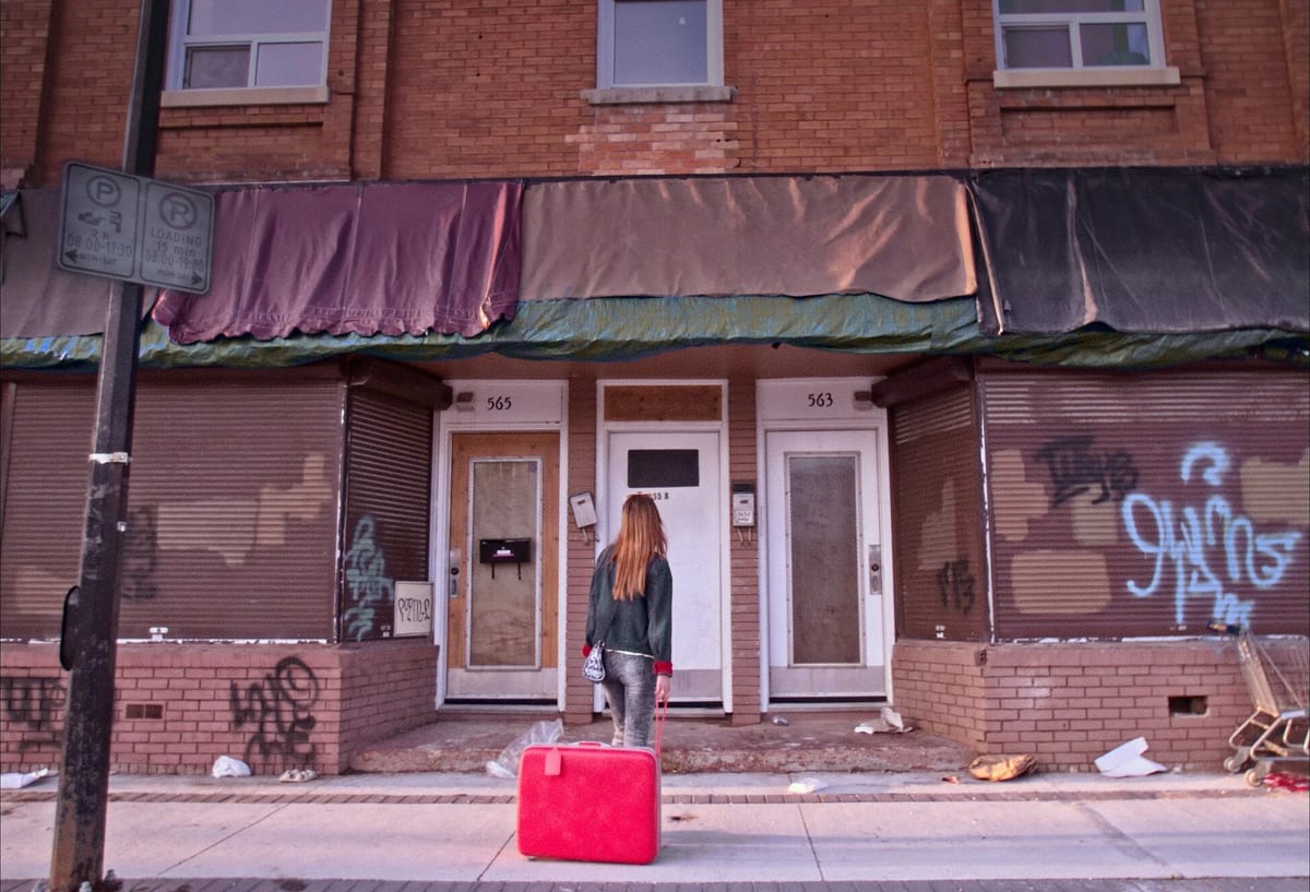 DIASPORA — Suitcase Arrival